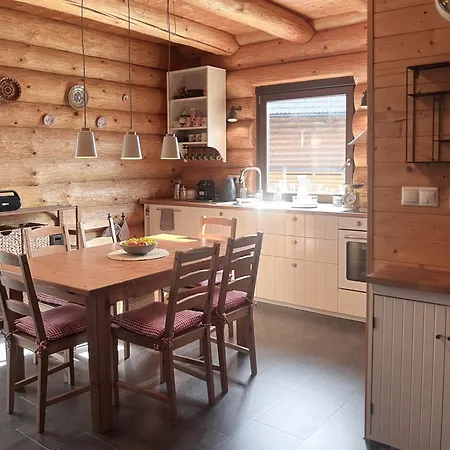 Nyaraló Veselá Pri Mare *